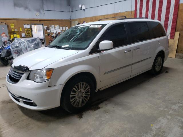 CHRYSLER TOWN & COU 2015 with VIN 2C4RC1JG4FR740472 - Photo from auction