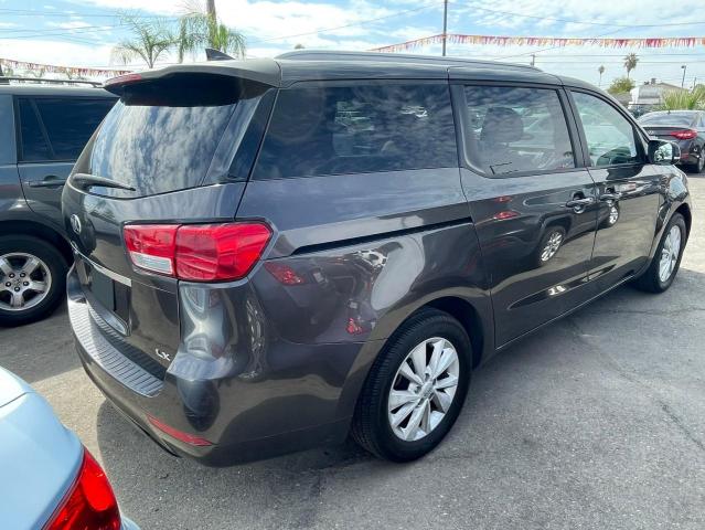 Photo 4 from auction – 2015 KIA SEDONA LX with VIN KNDMB5C13F6045663