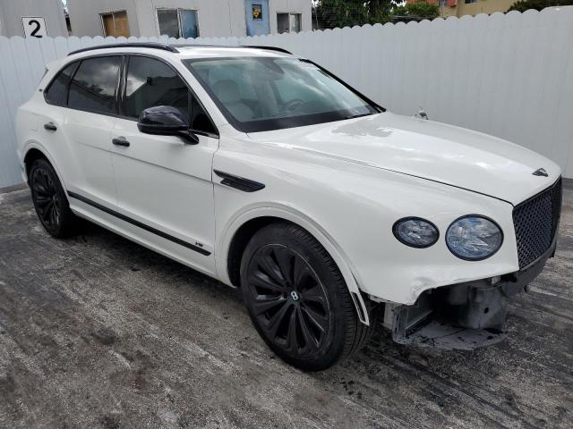 Photo 4 from auction – 2021 BENTLEY BENTAYGA with VIN SJAAM2ZV2MC062217