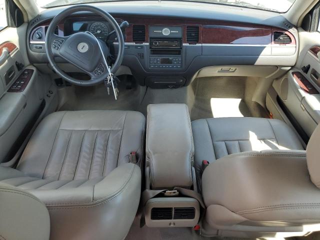 Photo 8 from auction – 2003 LINCOLN TOWN CAR E with VIN 1LNHM81W33Y649494