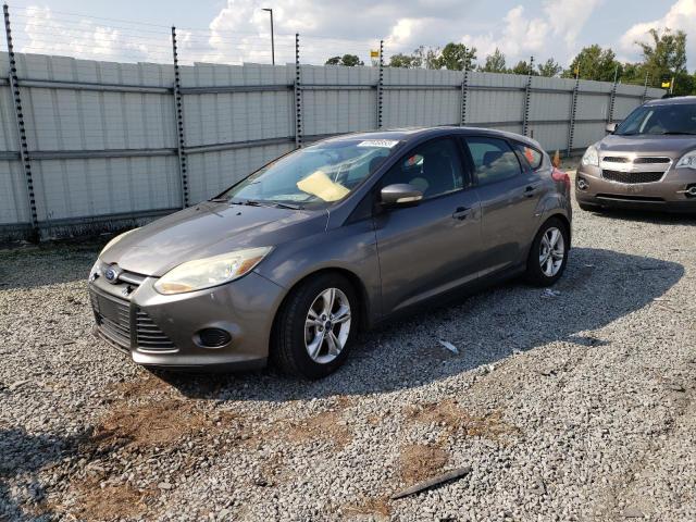 FORD FOCUS SE 2014 with VIN 1FADP3K28EL313032 - Photo from auction