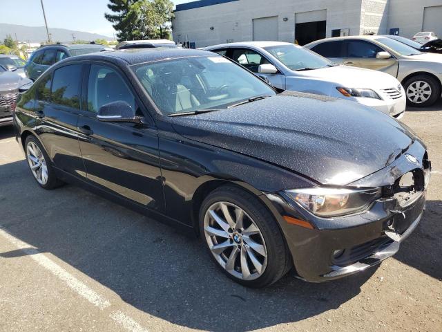 Снимка 4 от търг – 2015 BMW 320 I с VIN WBA3B1G52FNT07337