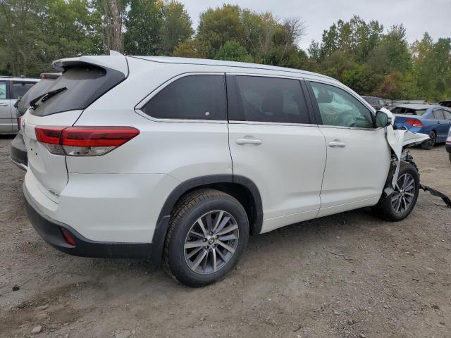 Photo 3 from auction – 2018 TOYOTA HIGHLANDER with VIN 5TDJZRFH1JS488255