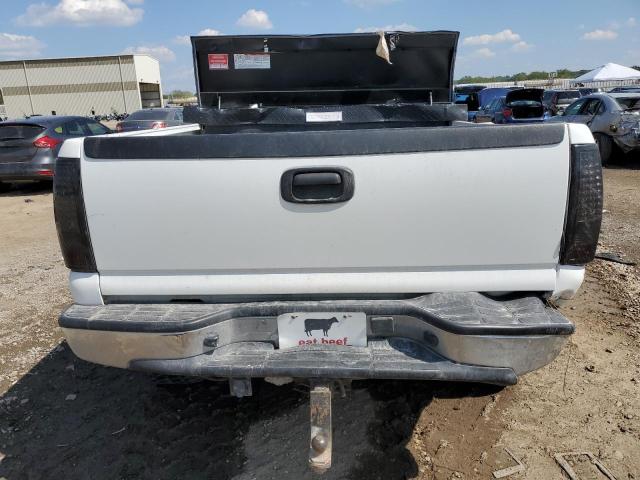 Photo 6 from auction – 2002 CHEVROLET SILVERADO with VIN 1GCGK29UX2Z282401