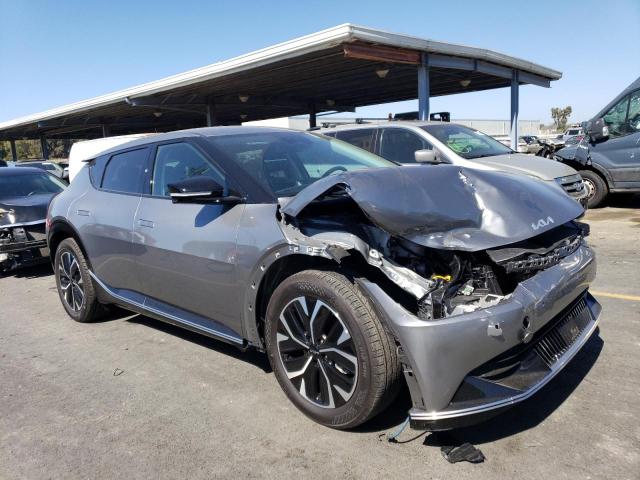 Photo 4 from auction – 2022 KIA EV6 LIGHT with VIN KNDC34LA4N5065265