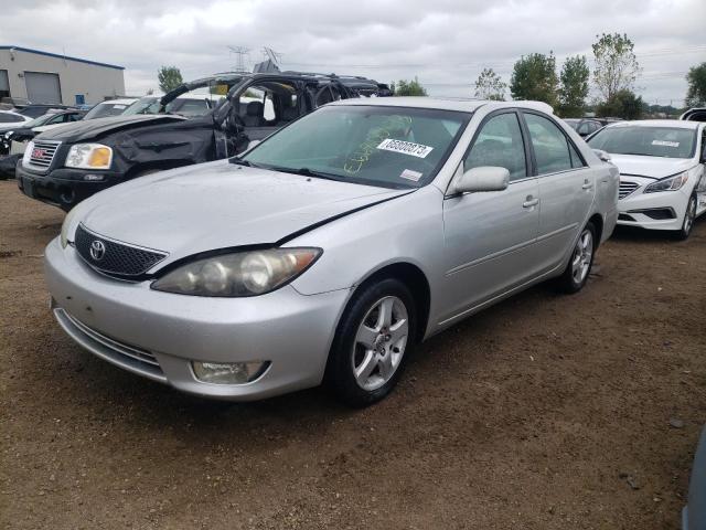 TOYOTA CAMRY LE 2005 with VIN 4T1BE32K05U596863 - Photo from auction