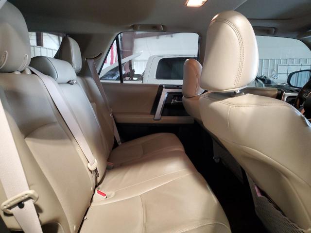 Photo 11 from auction – 2016 TOYOTA 4RUNNER SR with VIN JTEBU5JR3G5299239