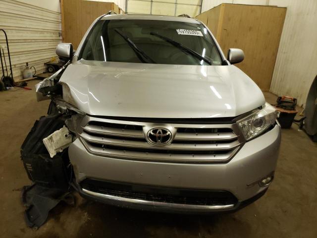 Photo 5 from auction – 2013 TOYOTA HIGHLANDER with VIN 5TDBK3EH7DS177053