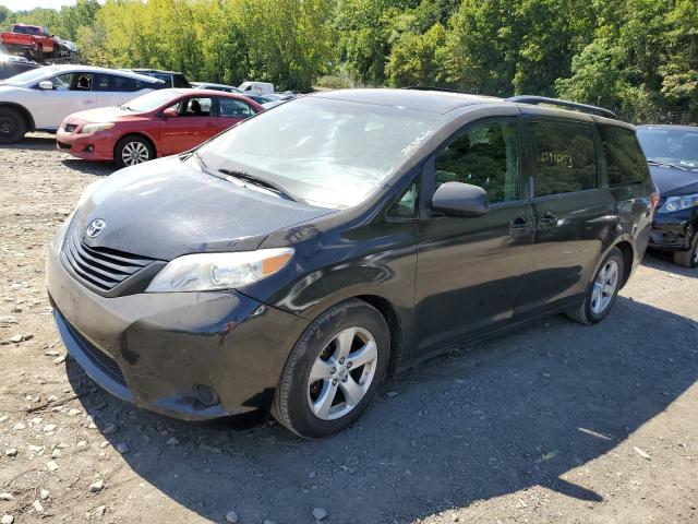 Photo 1 from auction – 2015 TOYOTA SIENNA LE with VIN 5TDKK3DC5FS583731