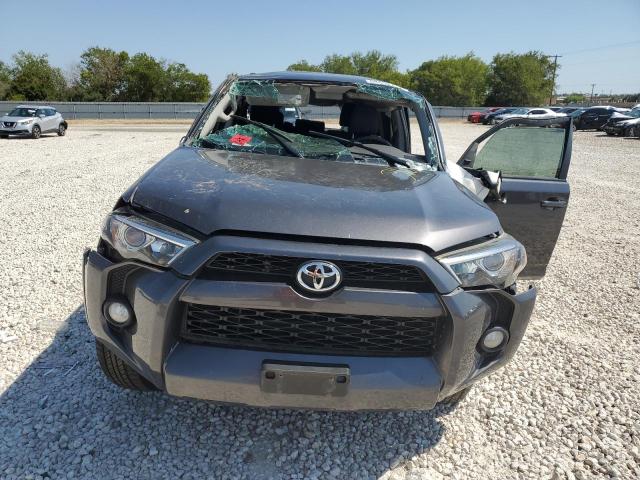 Photo 5 from auction – 2018 TOYOTA 4RUNNER SR with VIN JTEZU5JRXJ5186409