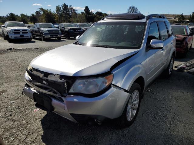 SUBARU FORESTER 2 2011 with VIN JF2SHADC5BH765030 - Photo from auction