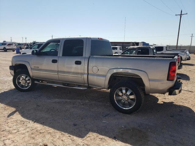 Photo 2 from auction – 2004 CHEVROLET SILVERADO with VIN 1GCHC23UX4F164668