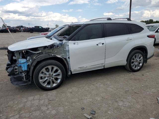 TOYOTA HIGHLANDER 2022 with VIN 5TDXBRCH6NS555327 - Photo from auction