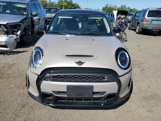 Foto 5 de la subasta – 2023 MINI COOPER S con VIN WMW53DH07P2S93450
