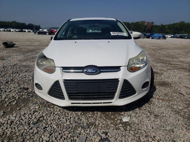 Снимка 5 от търг – 2014 FORD FOCUS SE с VIN 1FADP3F29EL457991