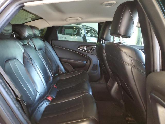 Photo 10 from auction – 2017 CHRYSLER 200 LIMITE with VIN 1C3CCCAB9HN500473