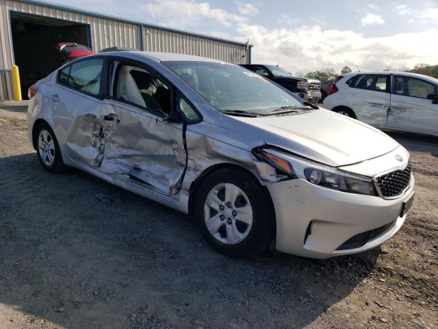 Photo 4 from auction – 2017 KIA FORTE LX with VIN 3KPFL4A71HE141781
