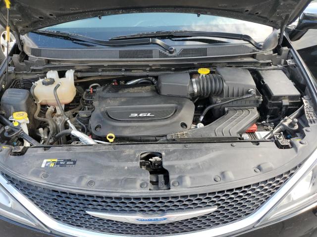 Photo 12 from auction – 2018 CHRYSLER PACIFICA L with VIN 2C4RC1GG3JR198281