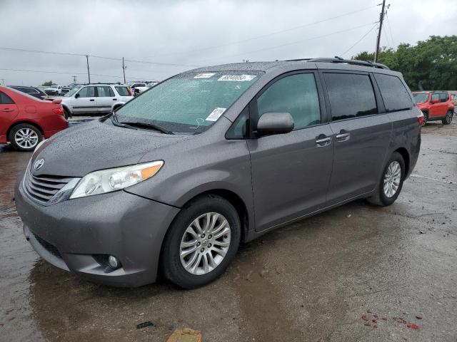 TOYOTA SIENNA XLE 2016 with VIN 5TDYK3DC7GS697225 - Photo from auction