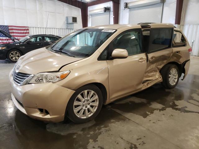 TOYOTA SIENNA LE 2014 with VIN 5TDJK3DC1ES071877 - Photo from auction