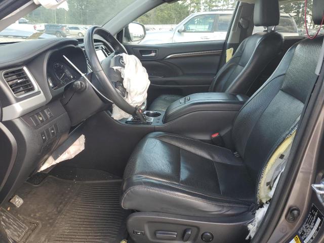 Photo 7 from auction – 2016 TOYOTA HIGHLANDER with VIN 5TDDKRFH6GS238522