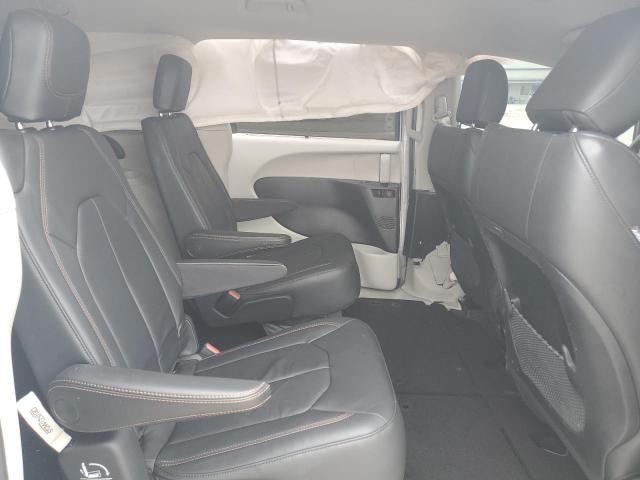 Photo 11 from auction – 2017 CHRYSLER PACIFICA T with VIN 2C4RC1BG6HR593475