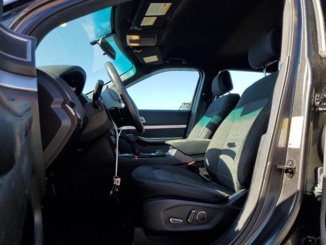 Photo 7 from auction – 2017 FORD EXPLORER X with VIN 1FM5K8D86HGD40802