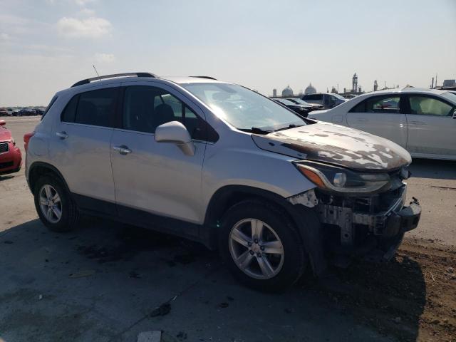 Photo 4 from auction – 2018 CHEVROLET TRAX 1LT with VIN KL7CJLSB2JB635251