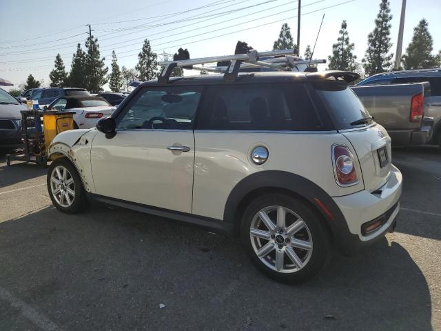 Photo 2 from auction – 2011 MINI COOPER S with VIN WMWSV3C58BTY24121