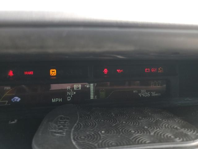 Photo 9 from auction – 2013 TOYOTA PRIUS V with VIN JTDZN3EU2D3266310