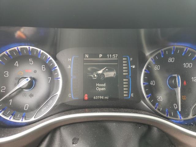 Photo 9 from auction – 2017 CHRYSLER PACIFICA T with VIN 2C4RC1BG4HR795585