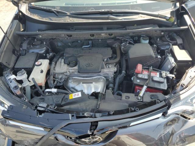 Photo 12 from auction – 2017 TOYOTA RAV4 LE with VIN JTMZFREV8HJ111996