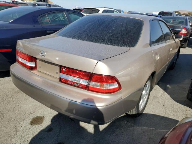 Снимка 3 от търг – 2001 LEXUS ES 300 с VIN JT8BF28G615104189