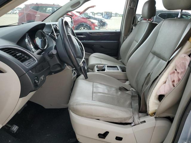 Photo 7 from auction – 2013 CHRYSLER TOWN & COU with VIN 2C4RC1BG1DR652040
