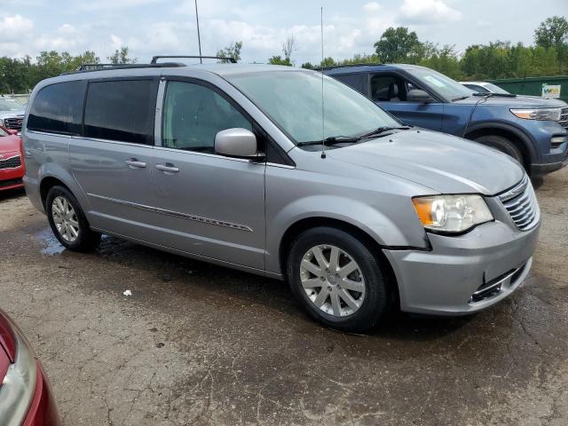 Photo 4 from auction – 2014 CHRYSLER TOWN & COU with VIN 2C4RC1BG5ER318921