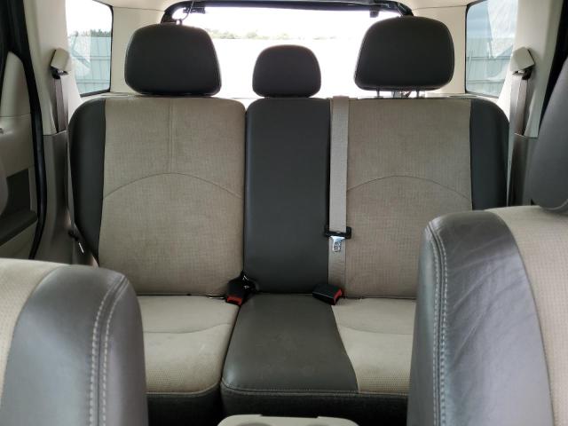 Photo 10 from auction – 2010 MERCURY MARINER PR with VIN 4M2CN9HG3AKJ09444