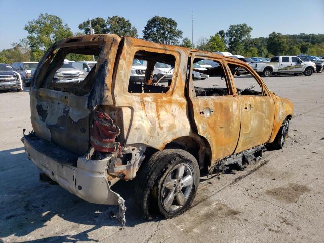 Photo 3 from auction – 2008 FORD ESCAPE with VIN 1FMCU04138KA66929