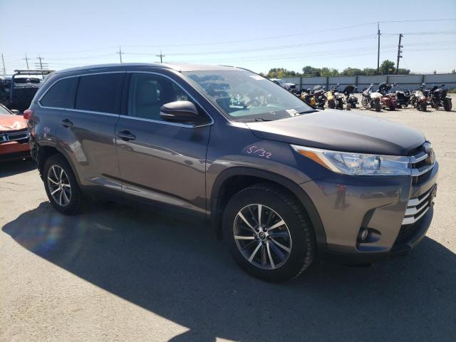 Photo 4 from auction – 2019 TOYOTA HIGHLANDER with VIN 5TDJZRFH2KS569878