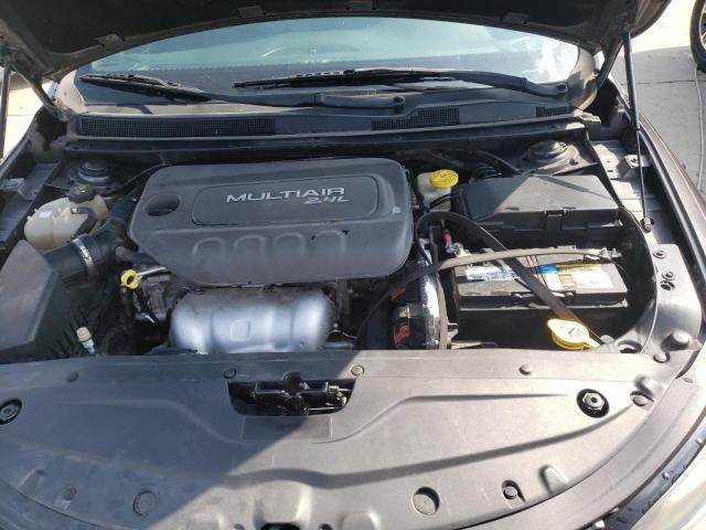Photo 11 from auction – 2015 CHRYSLER 200 S with VIN 1C3CCCBB2FN585488