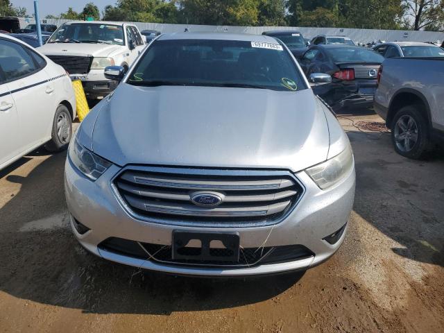 Photo 5 from auction – 2016 FORD TAURUS LIM with VIN 1FAHP2F82GG101880