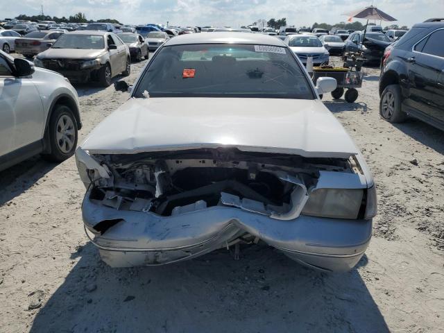 Photo 5 from auction – 1998 FORD CROWN VICT with VIN 2FAFP74W0WX113444