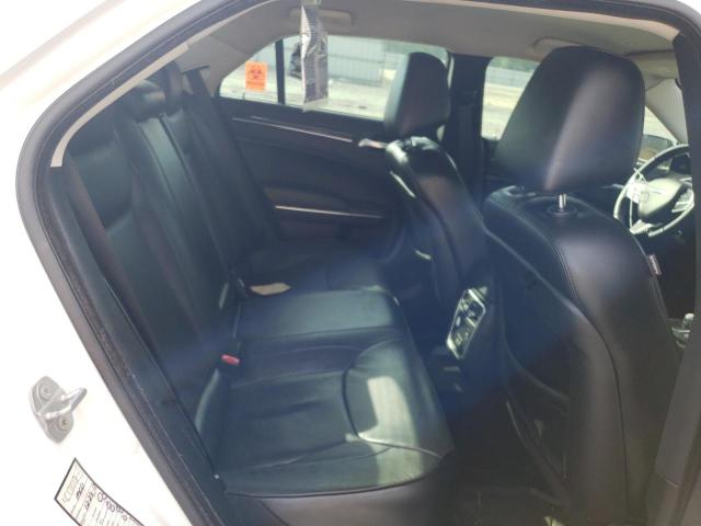 Photo 10 from auction – 2018 CHRYSLER 300 LIMITE with VIN 2C3CCAEG7JH193961