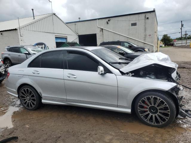 Photo 4 from auction – 2011 MERCEDES-BENZ C 300 with VIN WDDGF5EB5BA453487