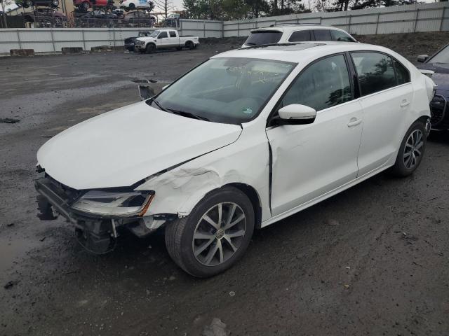 VOLKSWAGEN JETTA SE 2017 with VIN 3VWDB7AJ8HM258493 - Photo from auction