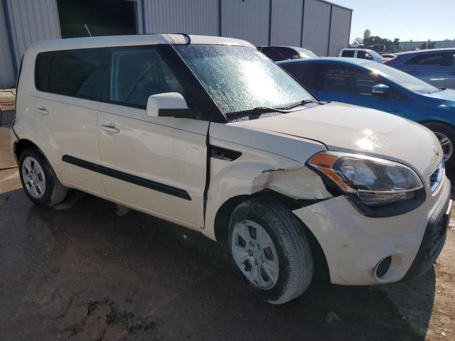 Photo 4 from auction – 2013 KIA SOUL with VIN KNDJT2A55D7760925