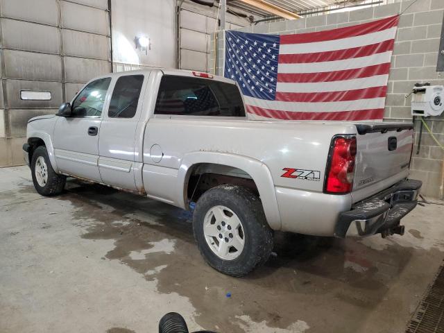 Photo 2 from auction – 2005 CHEVROLET SILVERADO with VIN 1GCEK19BX5E222355