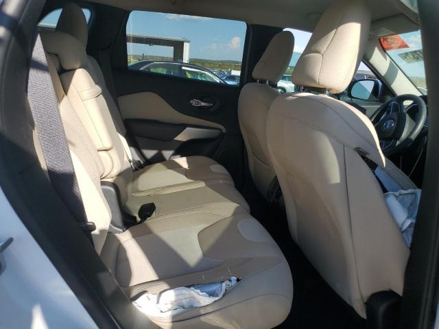 Photo 11 from auction – 2018 JEEP CHEROKEE L with VIN 1C4PJLCB3JD574452