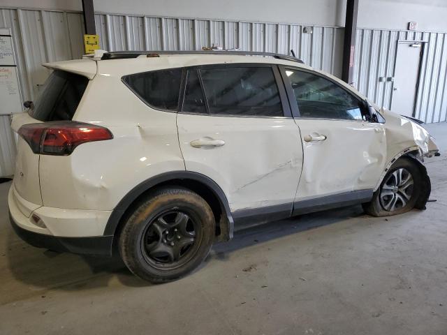 Photo 3 from auction – 2017 TOYOTA RAV4 LE with VIN JTMZFREVXHJ720720