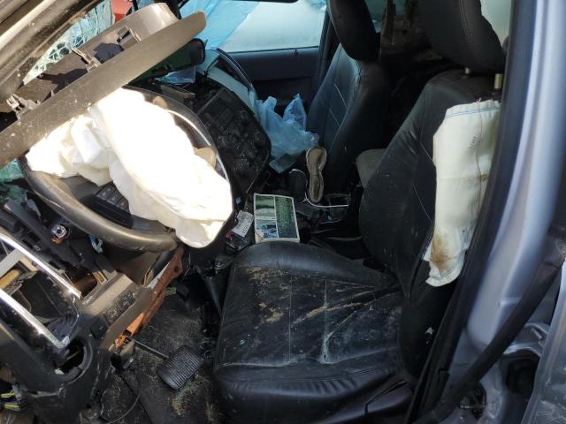 Photo 7 from auction – 2012 FORD ESCAPE LIM with VIN 1FMCU0EG1CKA77021