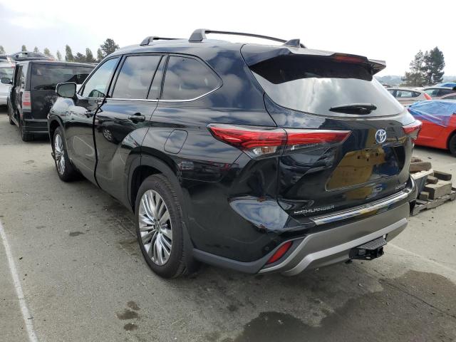 Photo 2 from auction – 2023 TOYOTA HIGHLANDER with VIN 5TDEBRCH4PS129470